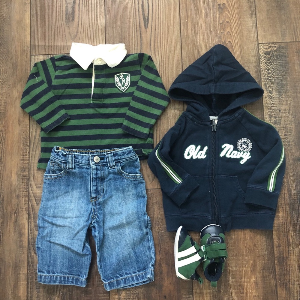 Old Navy 4 Pc. Outfit 3/6 Months